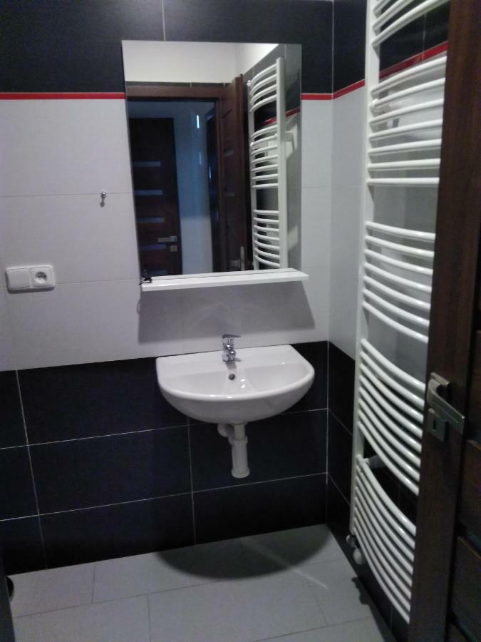 Hotel Vinotéka U Kozů Nové Město nad Metují Exterior foto